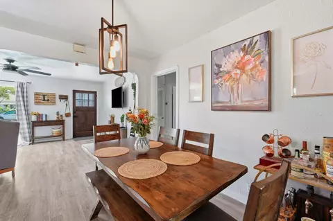 Dining - 327 Eureka Ave, Lodi, CA 95240 photo 1 of 2