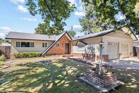 2021 Shaw Ave, Modesto, CA 95354