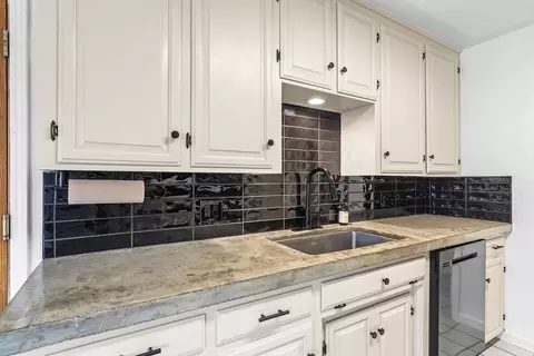 2021 Shaw Ave, Modesto, CA 95354 photo 6
