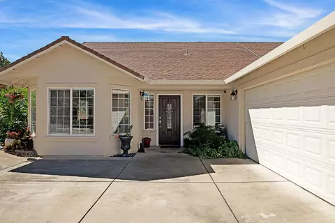 155 Hillside Pl, Jackson, CA 95642 photo 3