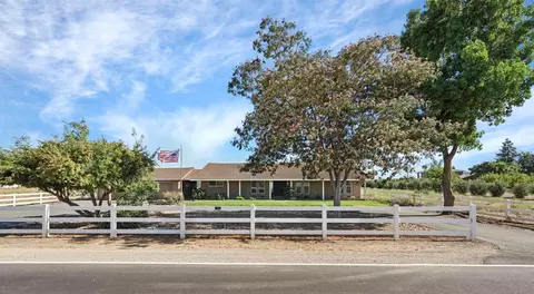 5764 W Kingdon Rd, Lodi, CA 95242