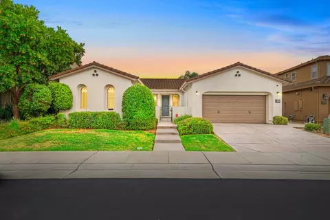 9808 Kugler Way, Elk Grove, CA 95757