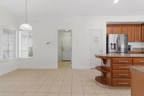 Entry Way - 1014 Foxfire Dr, Manteca, CA 95337 photo 1 of 3