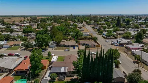View/Area - 1877 18th St, Olivehurst, CA 95961 photo 5 of 9