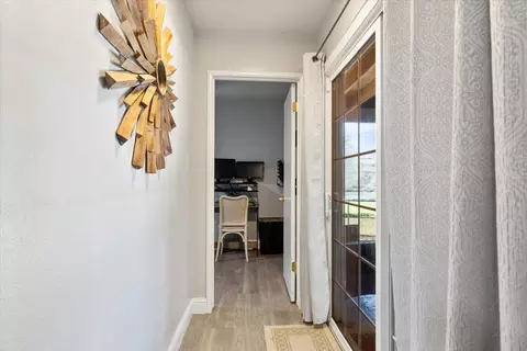 Entry Way - 1877 18th St, Olivehurst, CA 95961 photo 2 of 2