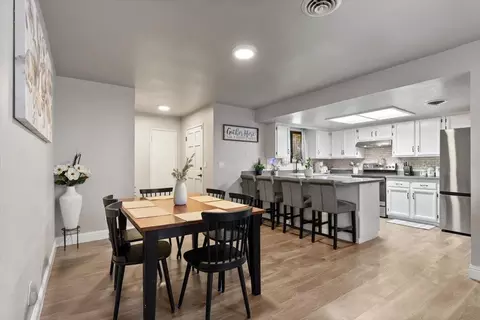 Dining - 1877 18th St, Olivehurst, CA 95961 photo 3 of 5