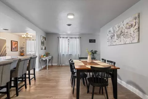 Dining - 1877 18th St, Olivehurst, CA 95961 photo 1 of 5