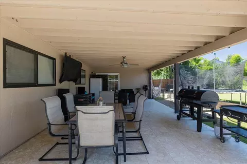 Exterior - 1877 18th St, Olivehurst, CA 95961 photo 3 of 14