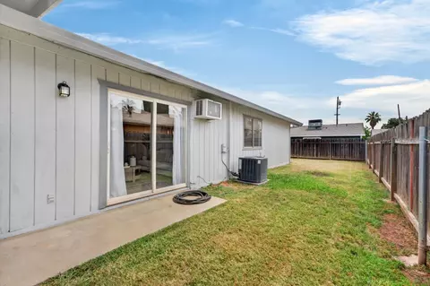 Exterior - 502 3rd St, Wheatland, CA 95692 photo 4 of 10