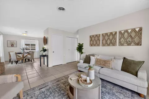 Living - 502 3rd St, Wheatland, CA 95692 photo 1 of 4