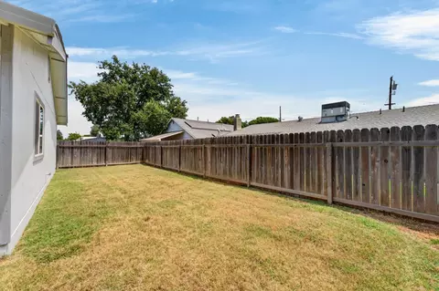 Exterior - 502 3rd St, Wheatland, CA 95692 photo 6 of 10