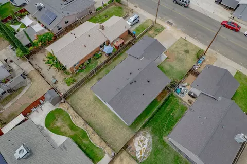View/Area - 502 3rd St, Wheatland, CA 95692 photo 2 of 8