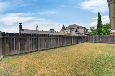 Exterior - 502 3rd St, Wheatland, CA 95692 photo 9 of 10