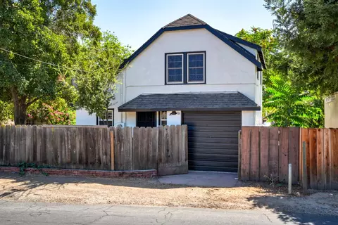 Exterior - 205 Maynell Ave, Modesto, CA 95354 photo 13 of 14