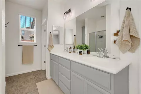 Bath - 53 Nettle Ct, Oakley, CA 94561 photo 3 of 3