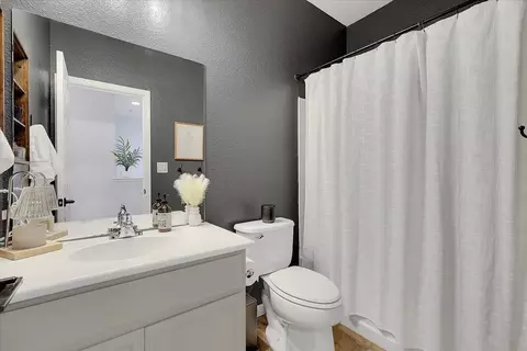 Bath - 53 Nettle Ct, Oakley, CA 94561 photo 1 of 3