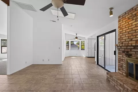 Living - 6186 Springview Dr, Rocklin, CA 95677 photo 6 of 10