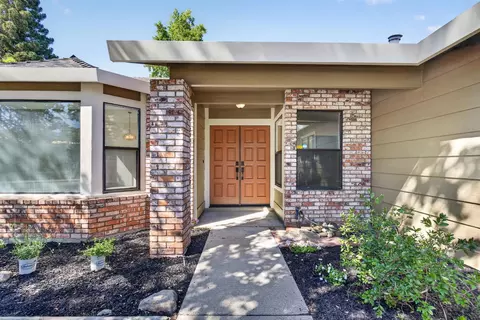 Exterior - 6186 Springview Dr, Rocklin, CA 95677 photo 2 of 9