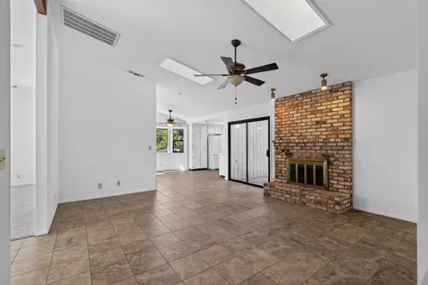Living - 6186 Springview Dr, Rocklin, CA 95677 photo 5 of 10