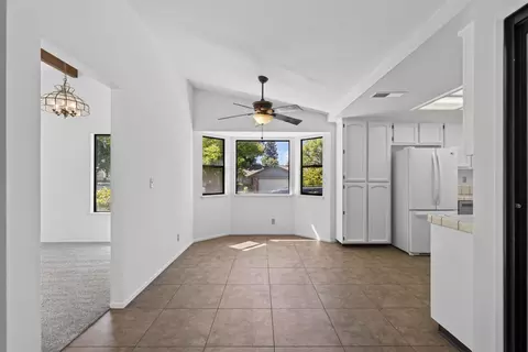 Entry Way - 6186 Springview Dr, Rocklin, CA 95677 photo 3 of 4