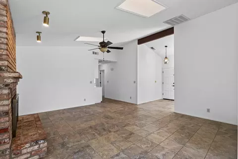 Living - 6186 Springview Dr, Rocklin, CA 95677 photo 8 of 10