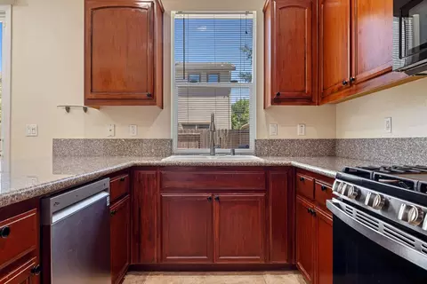 2269 Maverick Ct, Modesto, CA 95355 photo 12