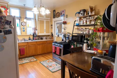 Kitchen - 211 E Willow St, Stockton, CA 95202 photo 1 of 1