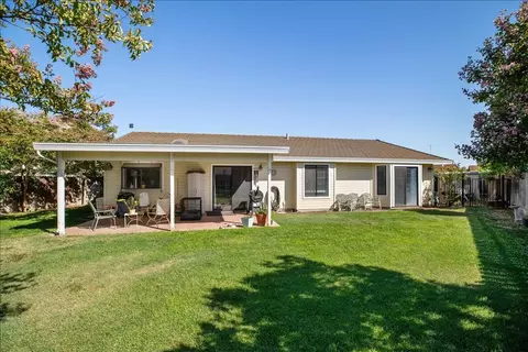 Exterior - 2143 Locust Ct, Hughson, CA 95326 photo 8 of 13