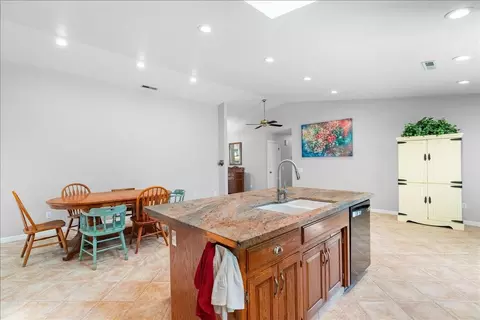 Kitchen - 2143 Locust Ct, Hughson, CA 95326 photo 8 of 8