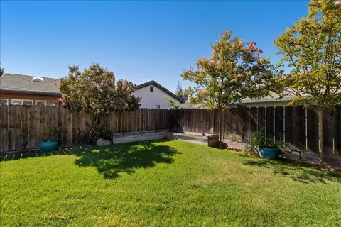 Exterior - 2143 Locust Ct, Hughson, CA 95326 photo 7 of 13