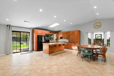 Kitchen - 2143 Locust Ct, Hughson, CA 95326 photo 1 of 8