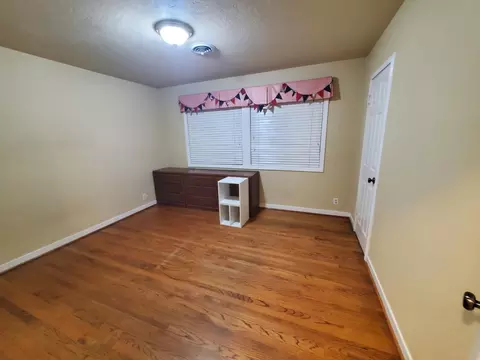 Bedroom - 1020 Sycamore Ave, Modesto, CA 95350 photo 1 of 2
