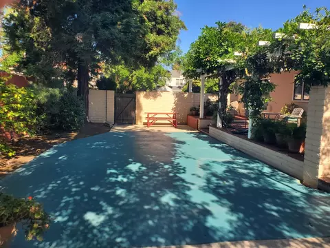 Exterior - 1020 Sycamore Ave, Modesto, CA 95350 photo 3 of 18