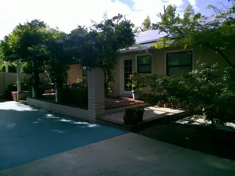 Exterior - 1020 Sycamore Ave, Modesto, CA 95350 photo 15 of 18