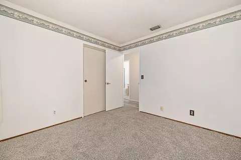 Bedroom - 7613 Black Bear Dr, Antelope, CA 95843 photo 2 of 8