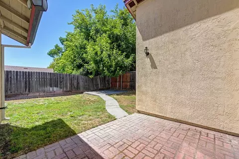 Exterior - 7613 Black Bear Dr, Antelope, CA 95843 photo 9 of 17