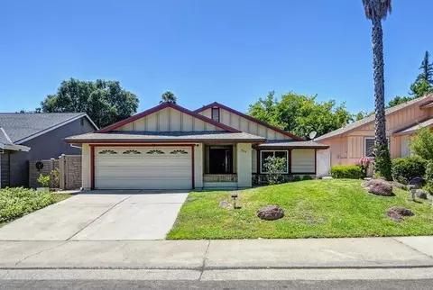 Exterior - 7613 Black Bear Dr, Antelope, CA 95843 photo 2 of 17