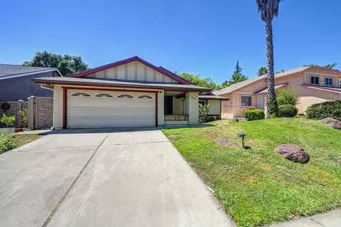 Exterior - 7613 Black Bear Dr, Antelope, CA 95843 photo 5 of 17