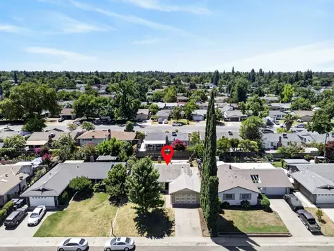 View/Area - 6430 Belgrove Way, Carmichael, CA 95608 photo 1 of 2