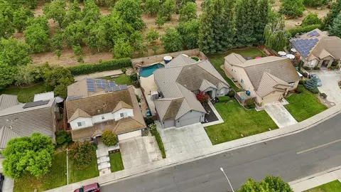 View/Area - 18172 E Brovelli Ln, Linden, CA 95236 photo 4 of 7