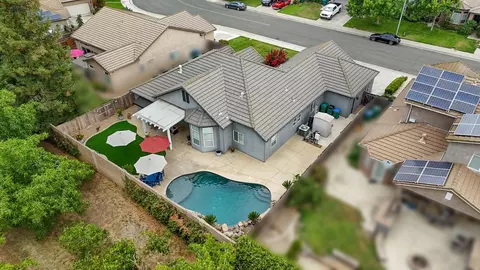 View/Area - 18172 E Brovelli Ln, Linden, CA 95236 photo 2 of 7
