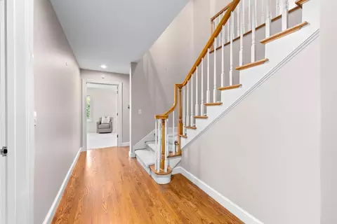 Entry Way - 983 Coyote Hill Rd, Colfax, CA 95713 photo 6 of 11