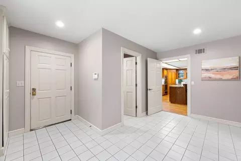 Entry Way - 983 Coyote Hill Rd, Colfax, CA 95713 photo 4 of 11