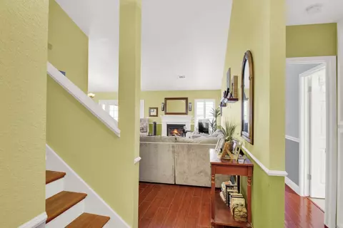 Entry Way - 2340 St Lawrence Ln, Modesto, CA 95356 photo 1 of 2