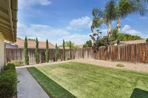 Exterior - 1860 Bristlecone Dr, Tracy, CA 95376 photo 11 of 14