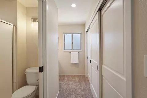 Entry Way - 1860 Bristlecone Dr, Tracy, CA 95376 photo 4 of 4
