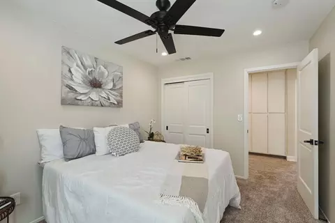 Bedroom - 1860 Bristlecone Dr, Tracy, CA 95376 photo 4 of 7