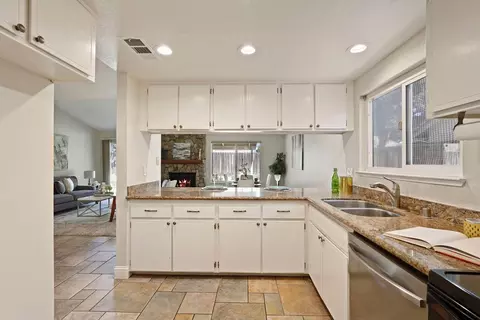 Kitchen - 1860 Bristlecone Dr, Tracy, CA 95376 photo 2 of 4