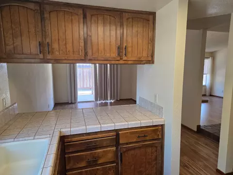 Kitchen - 3204 Paioni Ct, Modesto, CA 95356 photo 3 of 4
