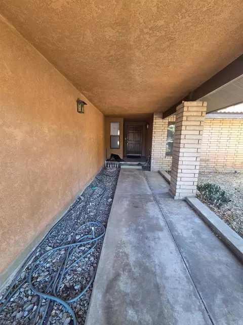 Exterior - 3204 Paioni Ct, Modesto, CA 95356 photo 2 of 7